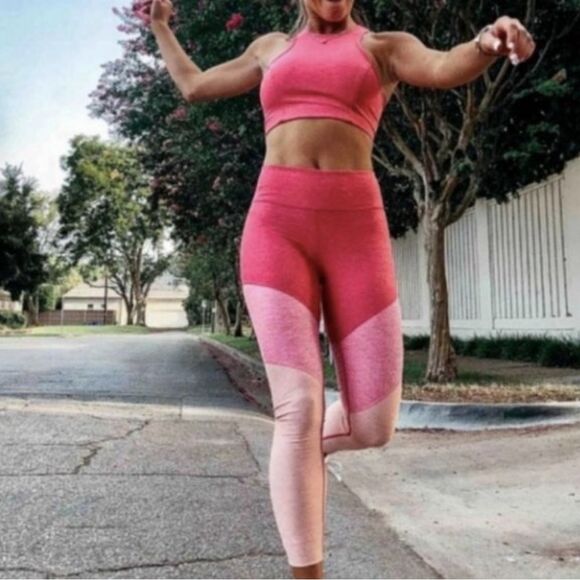 Outdoor Voices 7/8 Springs Color Block Legging - Picture 1 of 9